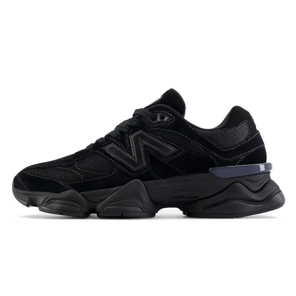 New Balance 9060 - Triple Black - DREAMWEAR